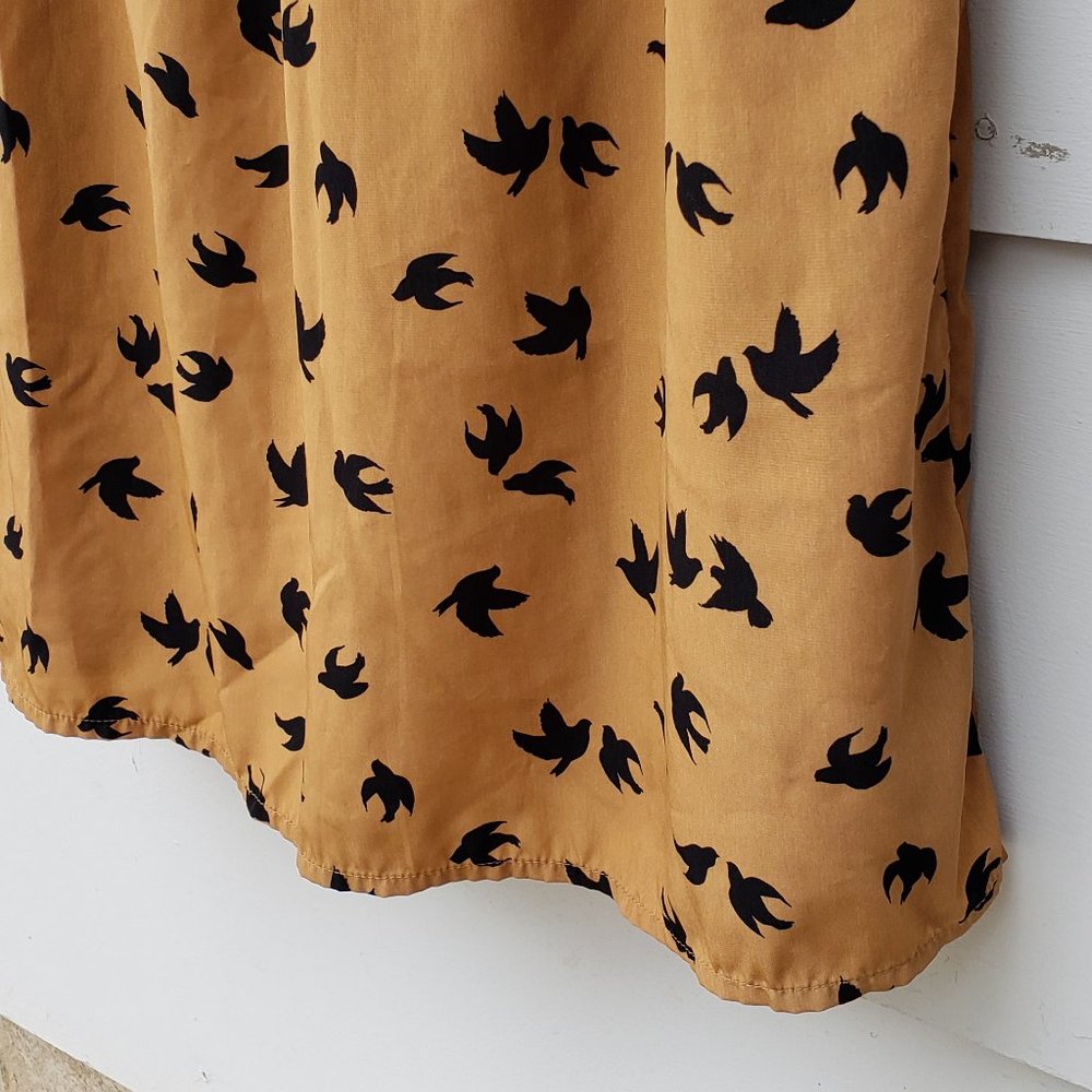 Old Navy Tan & Black Bird Print Cap Sleeve Dress - Large - Picture 4 of 9